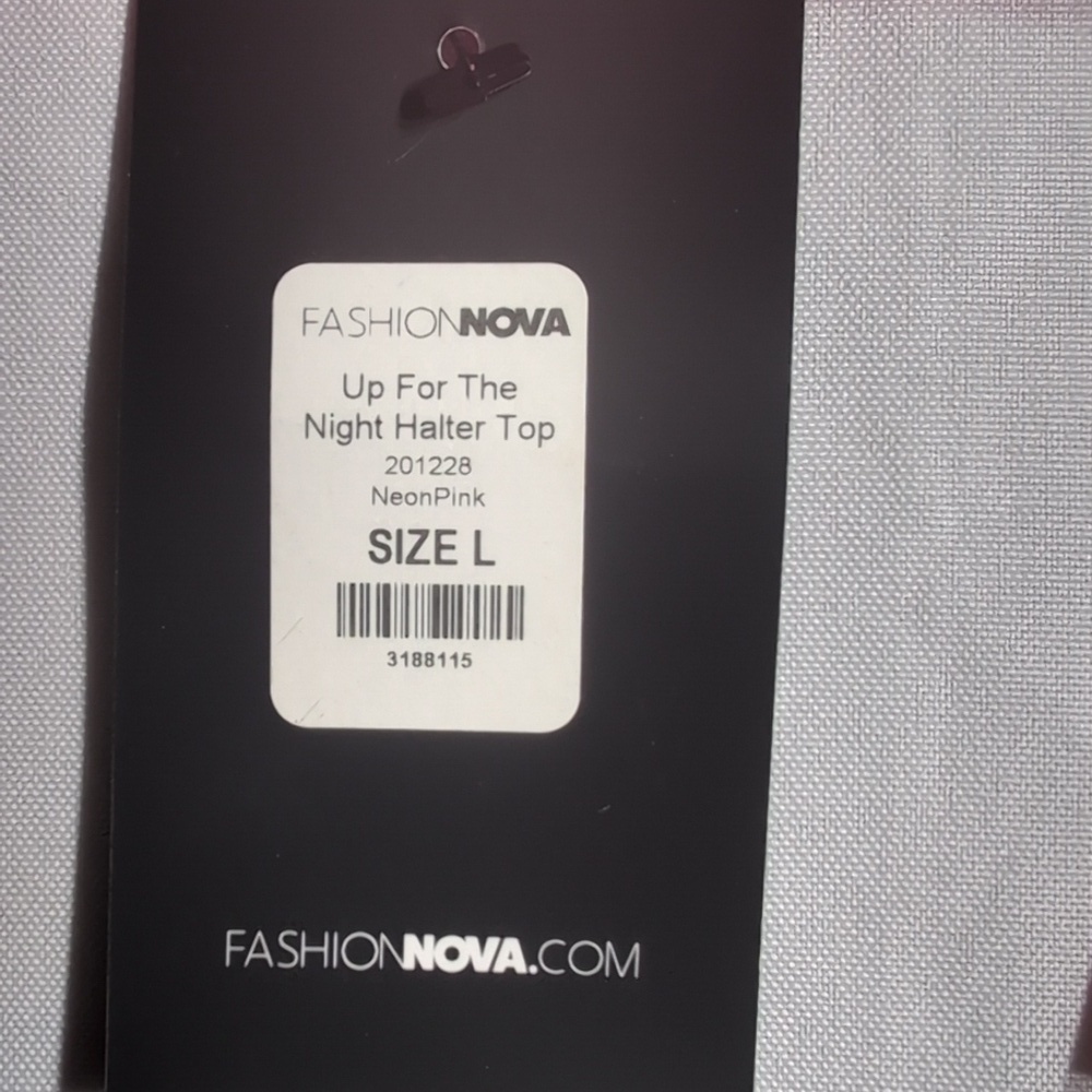 Fashion Nova Hot Pink Halter Top Size Large - Picture 3 of 5